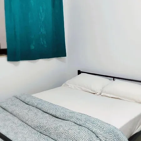 Le 3 Isole - Guest In Family Home, Marsaskala